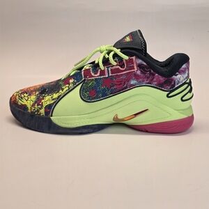 New Nike Basketball Shoes LeBron 22 Bryce's World  Men's Size 9.5